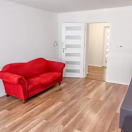 4 In Altstadt In *